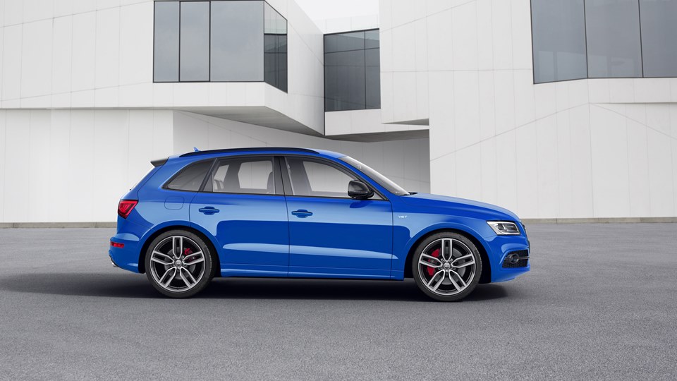 Audi SQ5 plus 2015