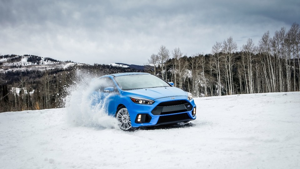 Ford Focus RS III śnieg zima